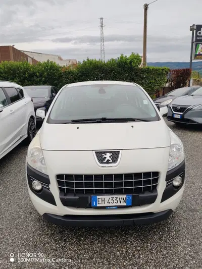 Peugeot 3008 1.6 HDi 112CV Tecno del 2011 usata a Lamezia Terme