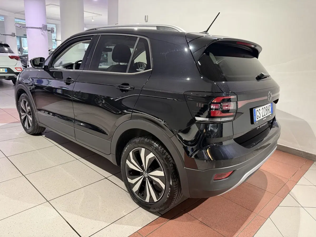 Volkswagen T-Cross usata a Genova (3)