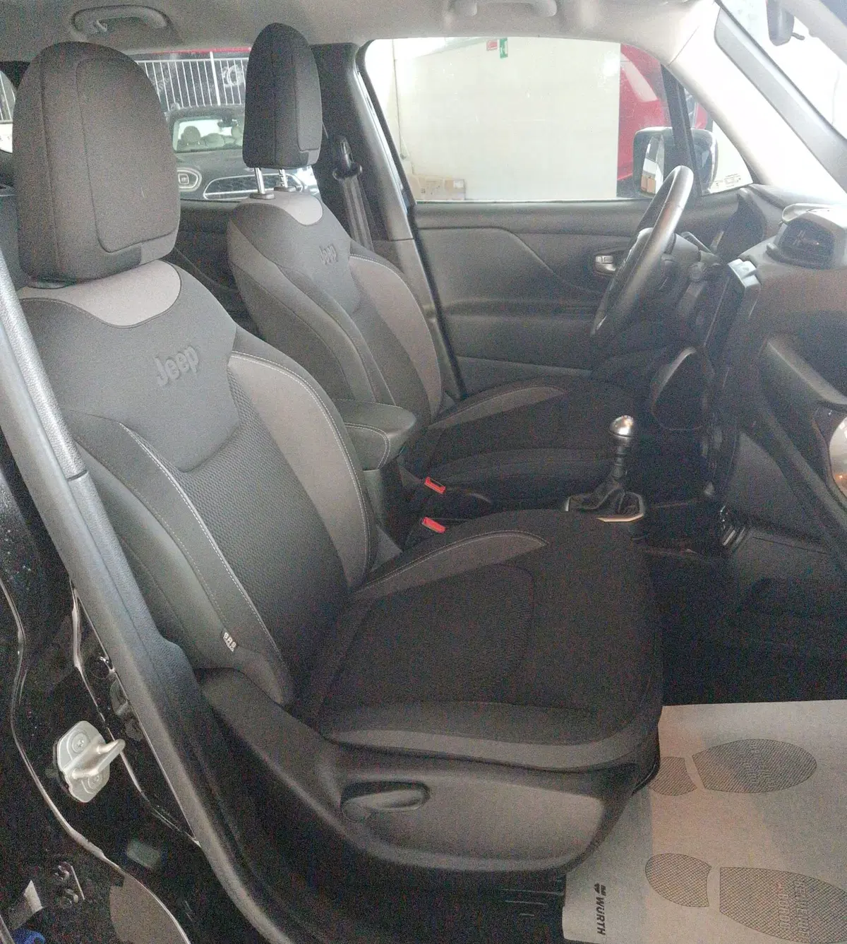Jeep Renegade usata a Terni (8)