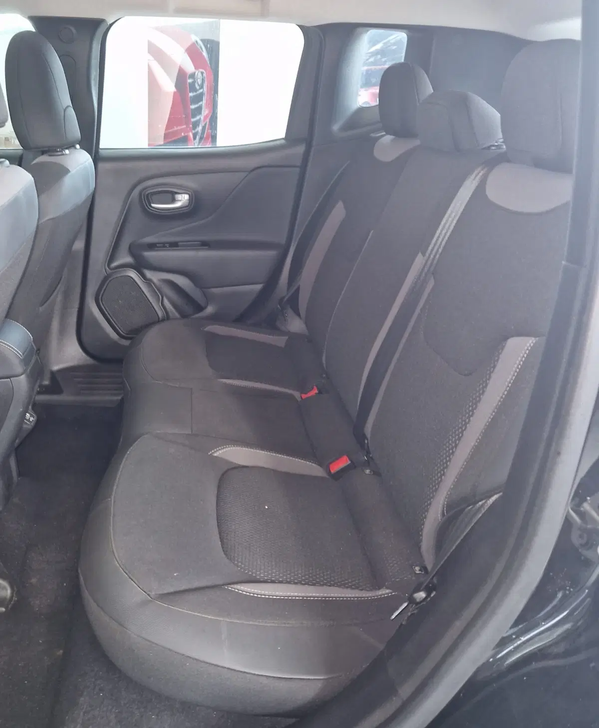 Jeep Renegade usata a Terni (9)