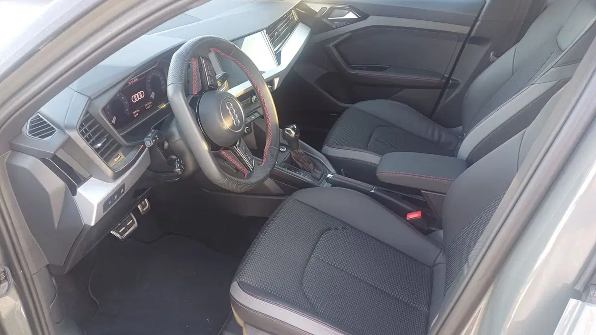 Audi A1 Sportback usata a Massa-Carrara (4)
