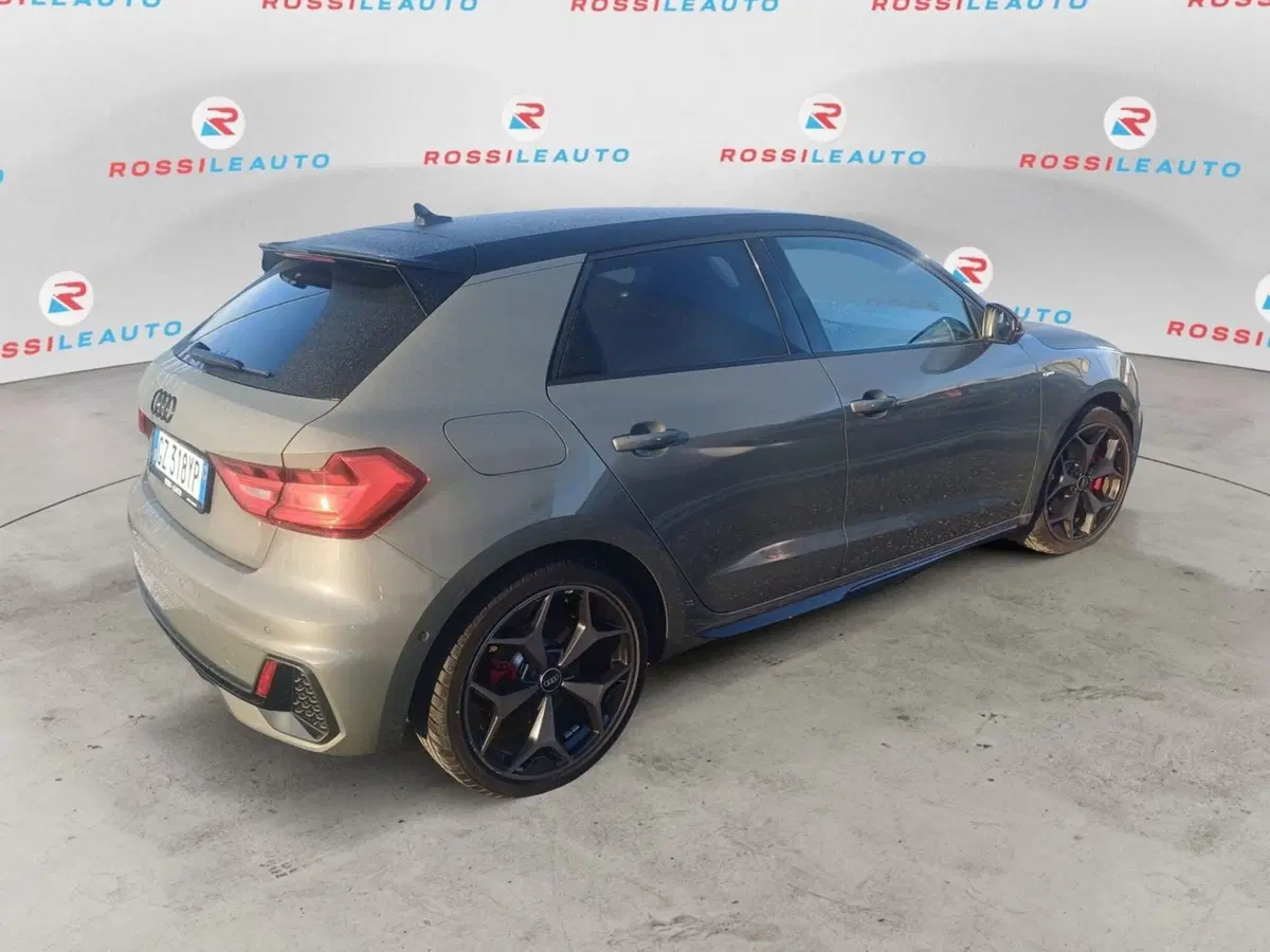 Audi A1 Sportback usata a Massa-Carrara (5)