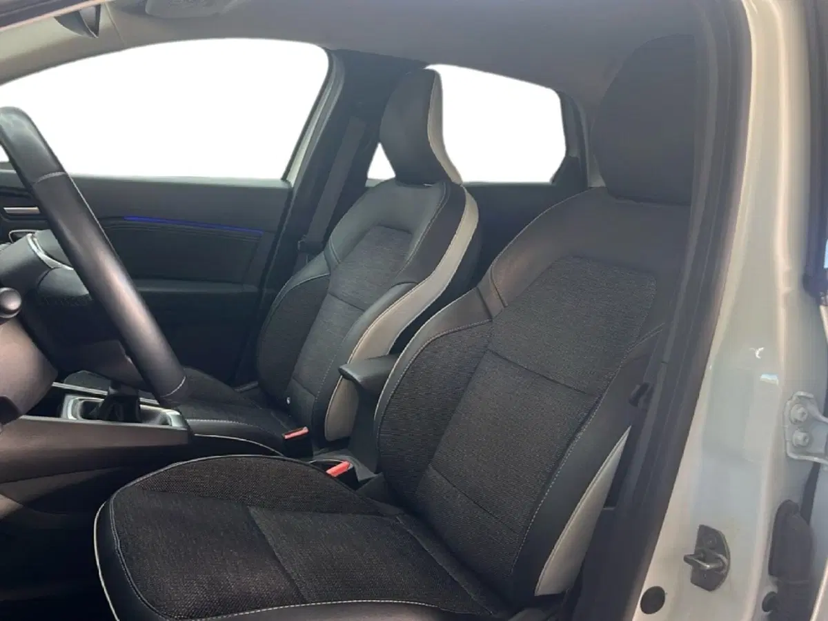 Renault Captur usata a Roma (12)