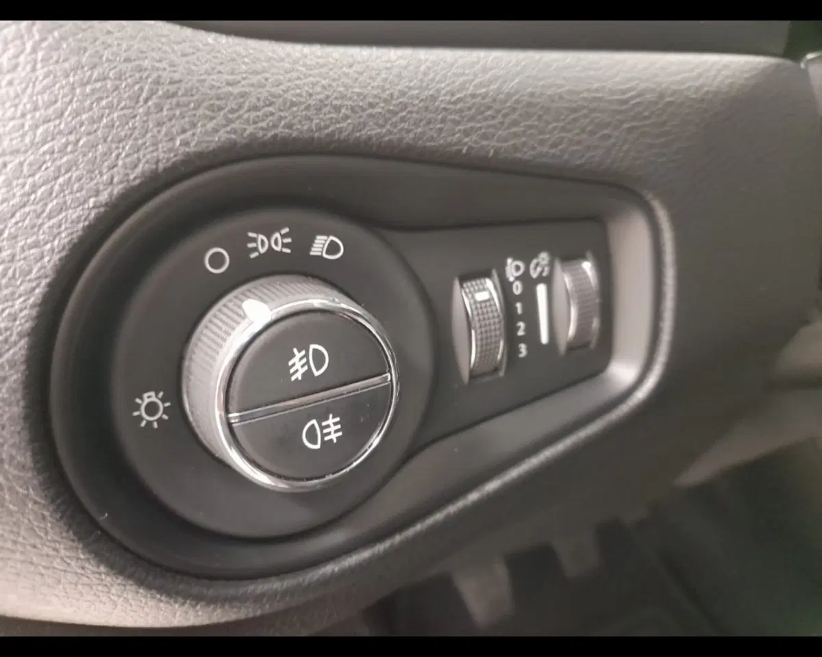 Jeep Renegade usata a Alessandria (10)