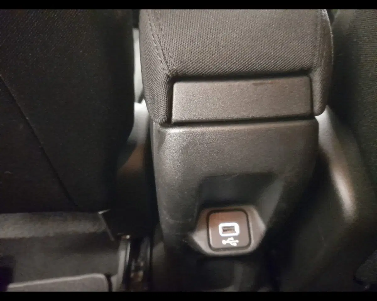 Jeep Renegade usata a Alessandria (12)