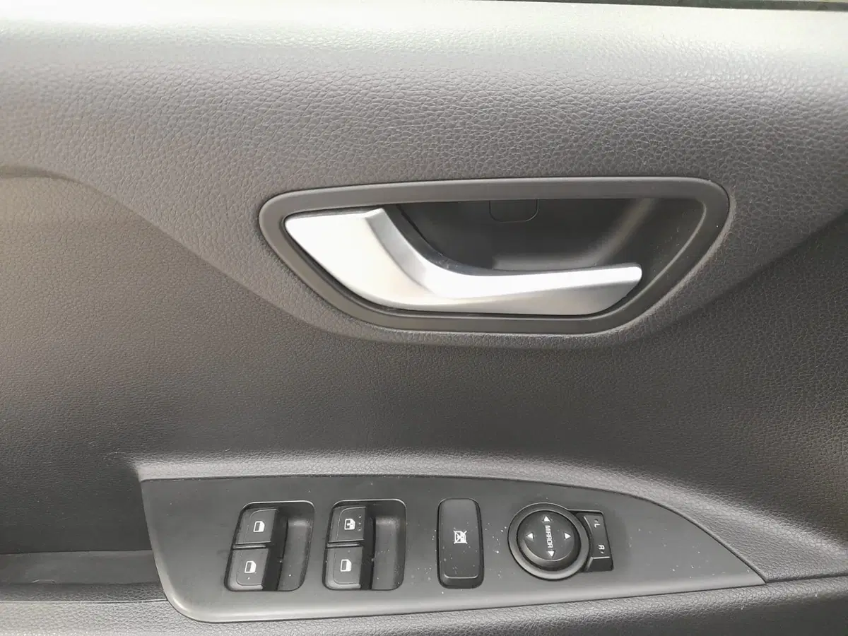Kia Stonic usata a Alessandria (18)