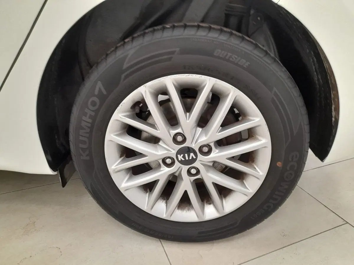Kia Rio usata a Alessandria (17)