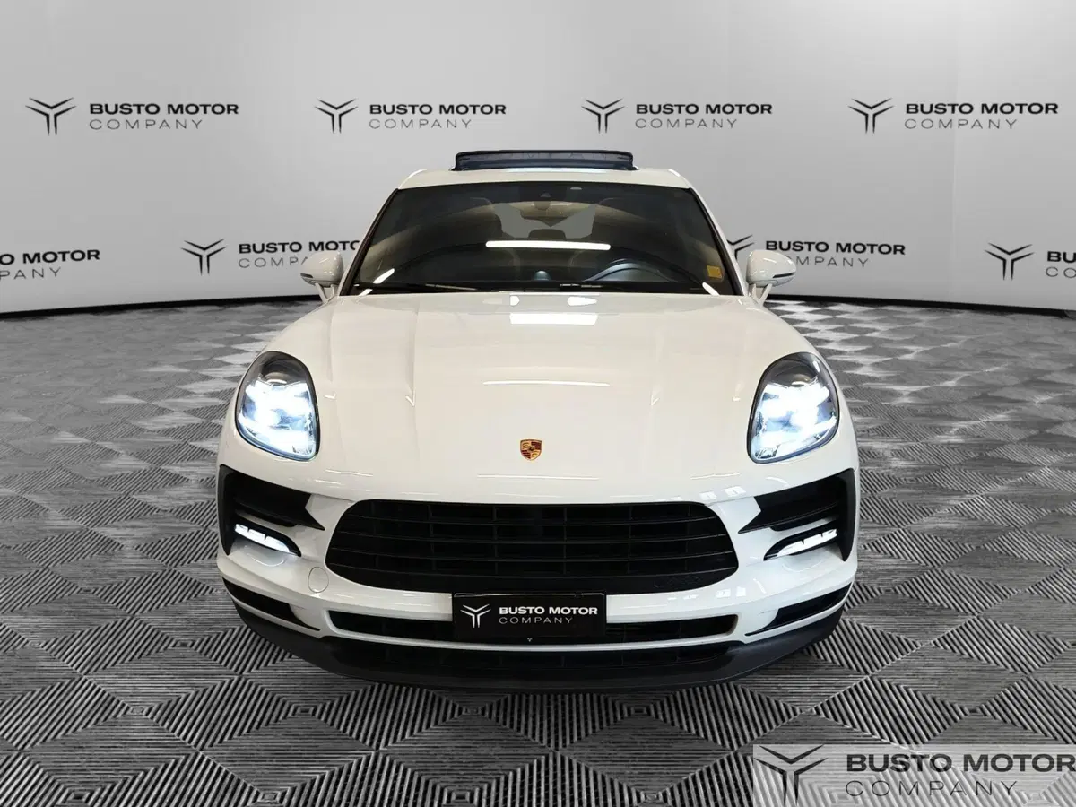 Porsche Macan usata a Varese (2)