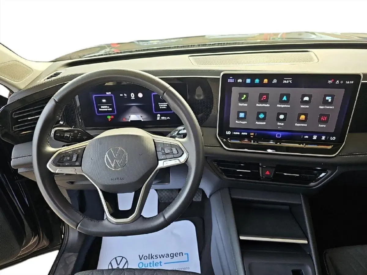 Volkswagen Tiguan usata a Lecco (9)