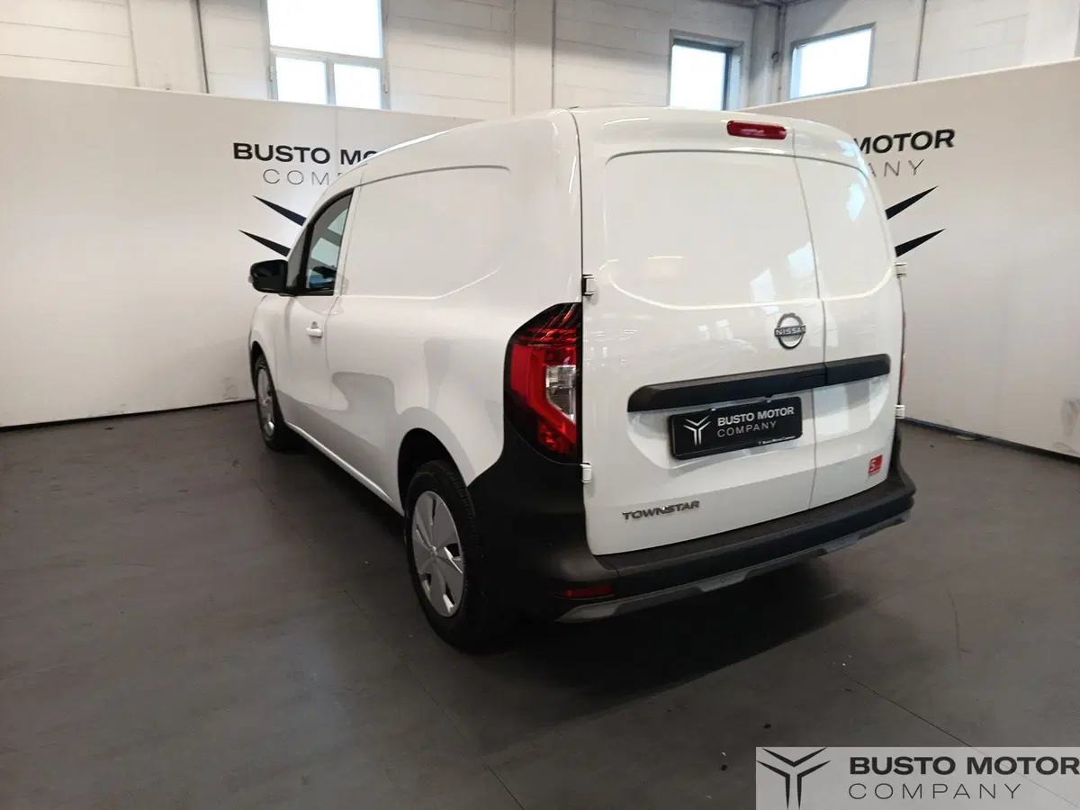 Nissan Townstar usata a Varese (6)