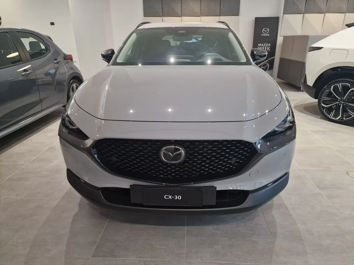 Mazda CX-30 nuova a Bologna (6)
