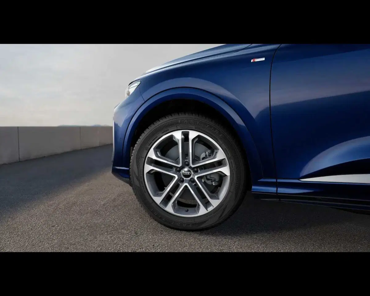 Audi Q5 Sportback usata a Bologna (6)