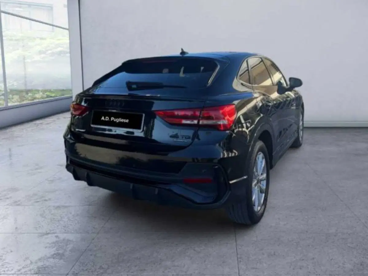 Audi Q3 Sportback usata a Caltanissetta (4)