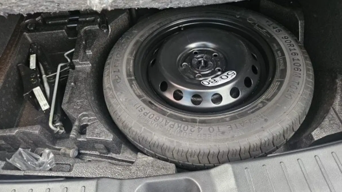 Nissan Juke usata a Lucca (18)