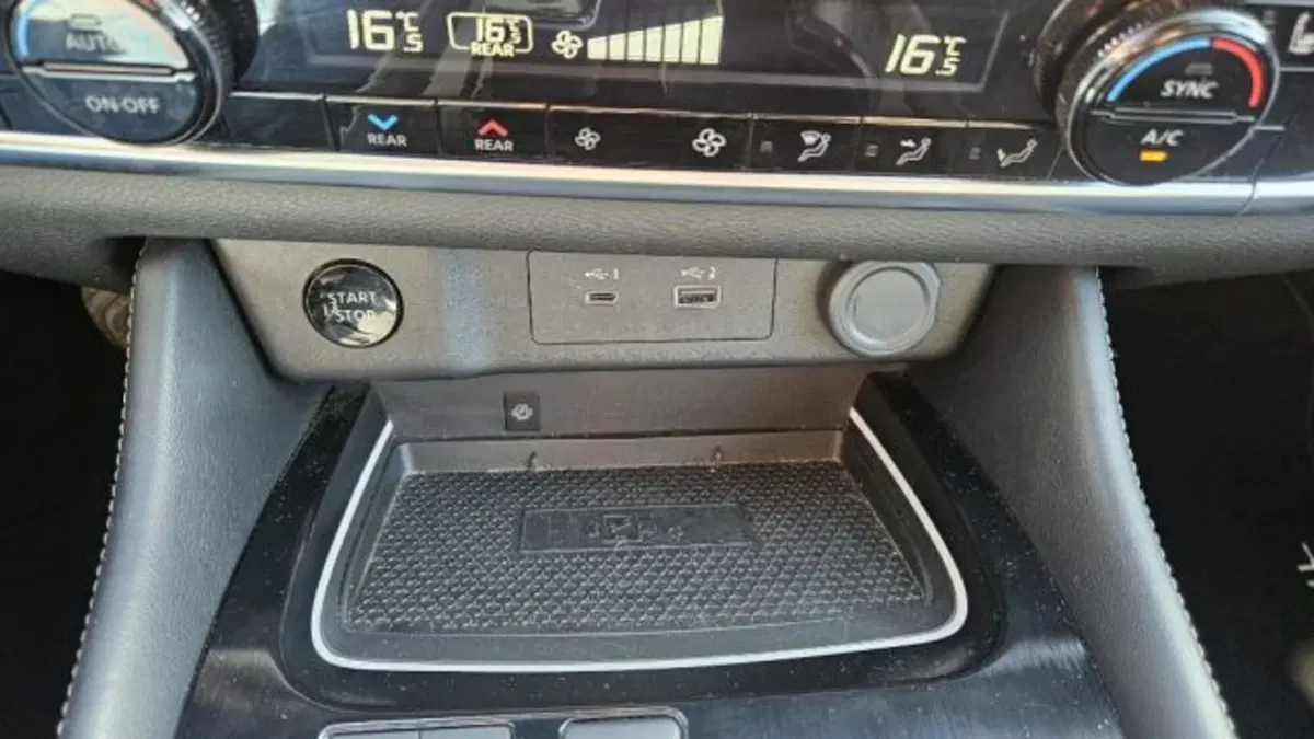 Nissan X-Trail usata a Lucca (12)
