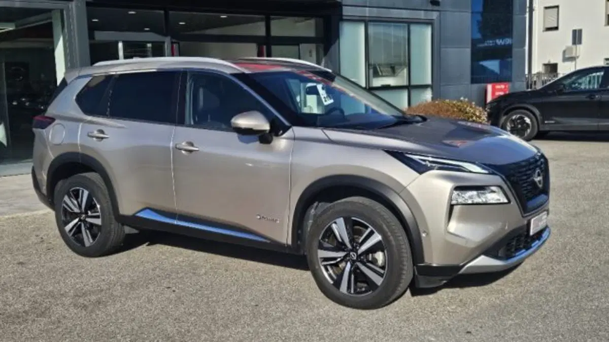 Nissan X-Trail usata a Lucca (2)