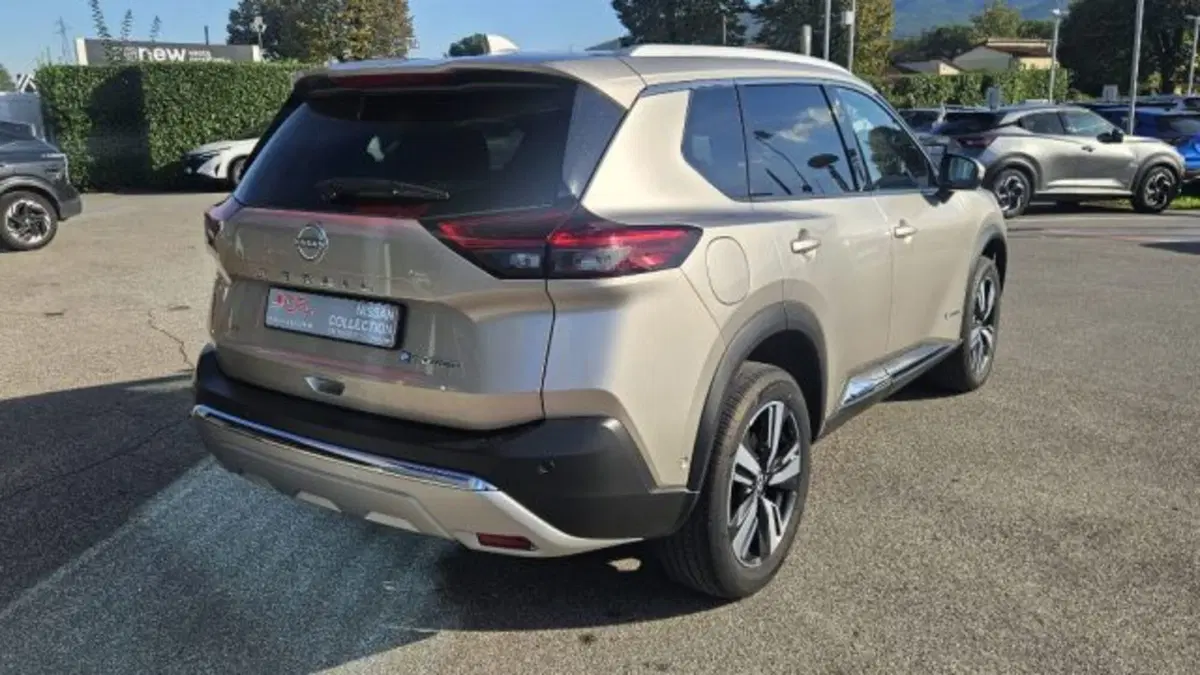 Nissan X-Trail usata a Lucca (4)