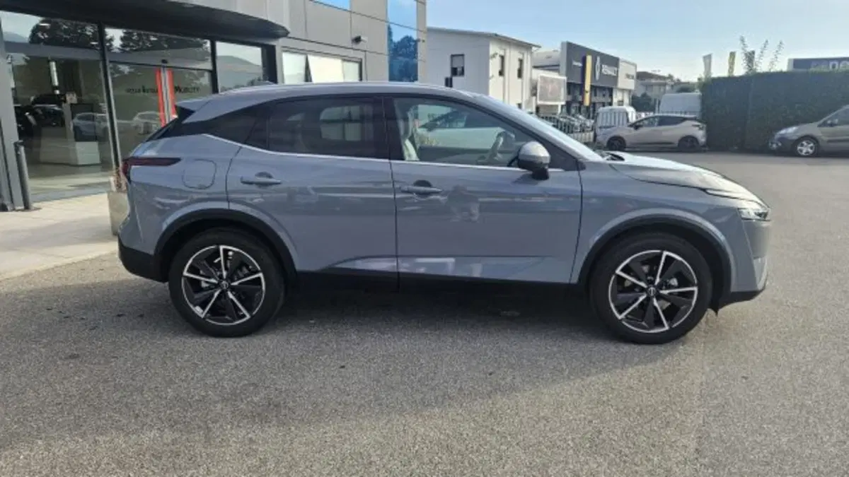 Nissan Qashqai usata a Lucca (3)