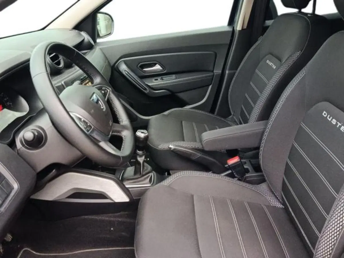 Dacia Duster usata a Sassari (6)