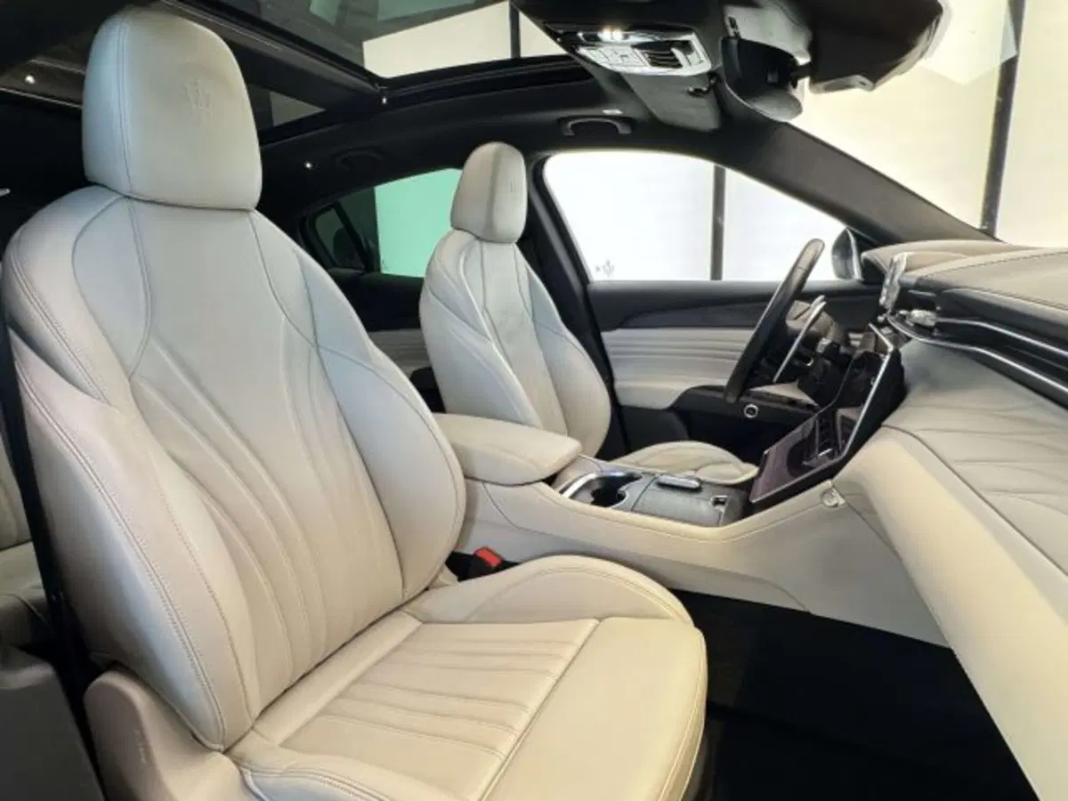 Maserati Grecale usata a Torino (15)