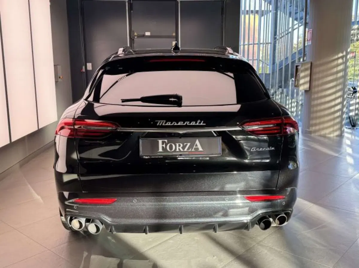 Maserati Grecale usata a Torino (7)