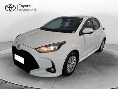 Toyota Yaris 1.0 5 porte Active del 2023 usata a Torino