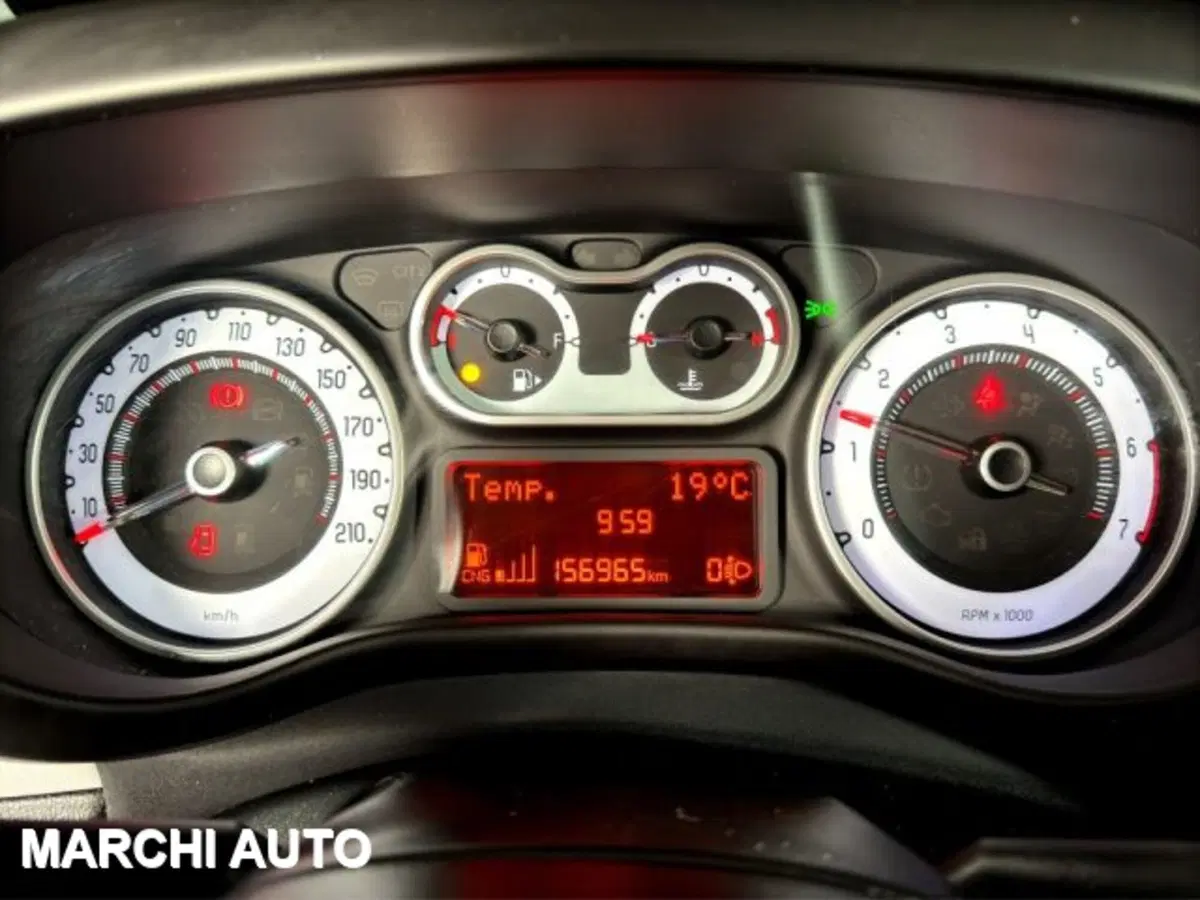 Fiat 500L usata a Perugia (15)