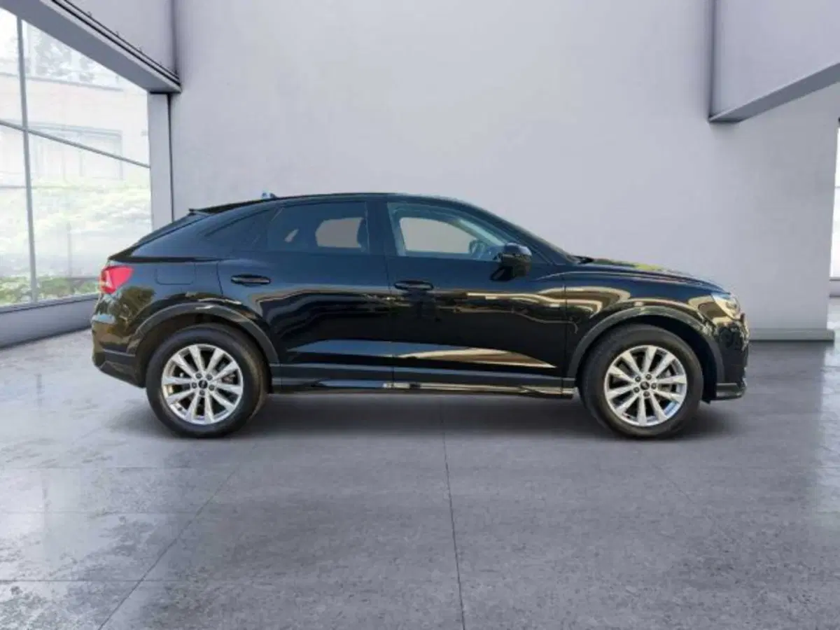 Audi Q3 Sportback usata a Caltanissetta (6)