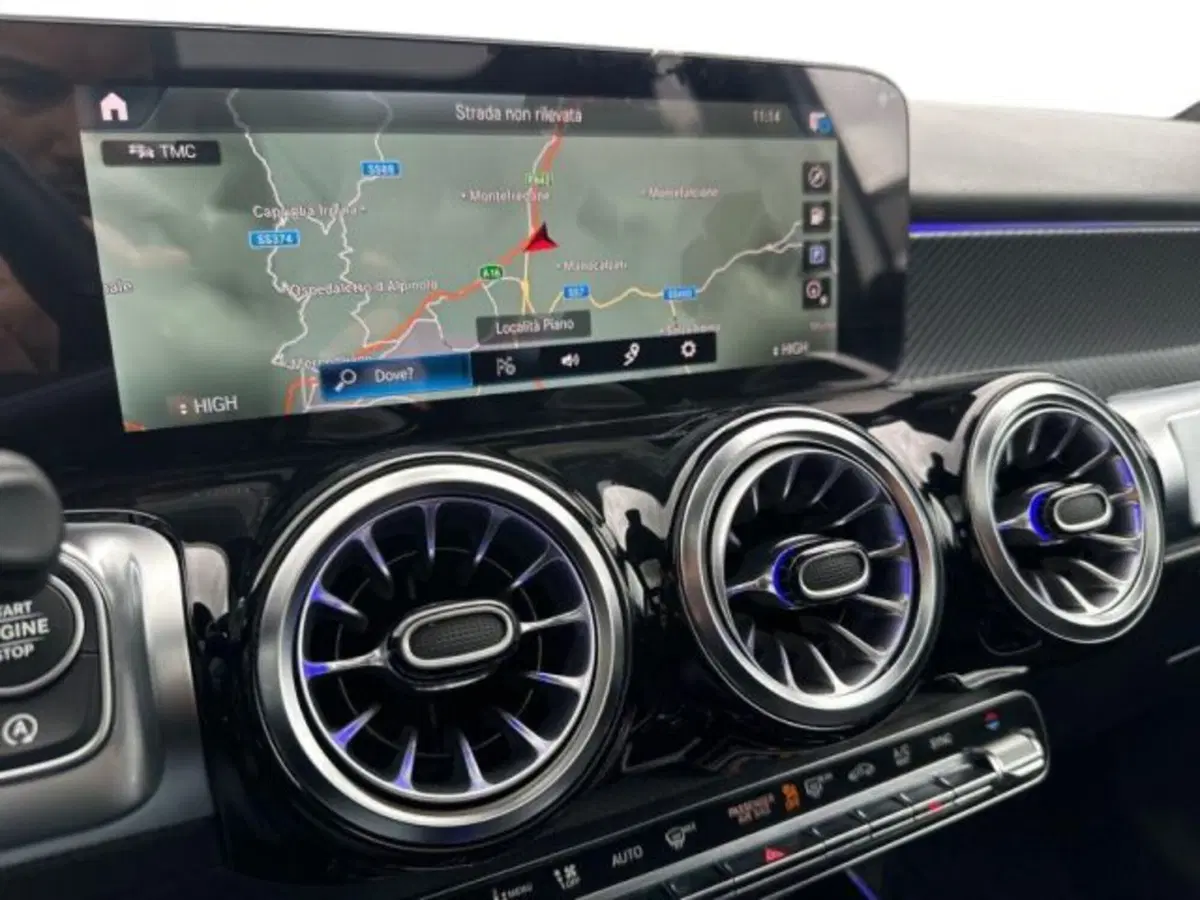 Mercedes-Benz GLB usata a Avellino (12)