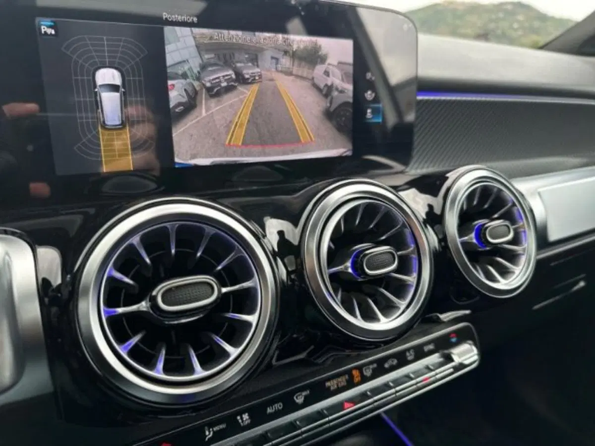Mercedes-Benz GLB usata a Avellino (14)