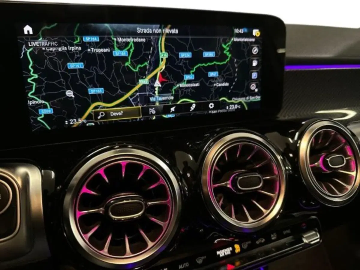 Mercedes-Benz GLB usata a Avellino (12)
