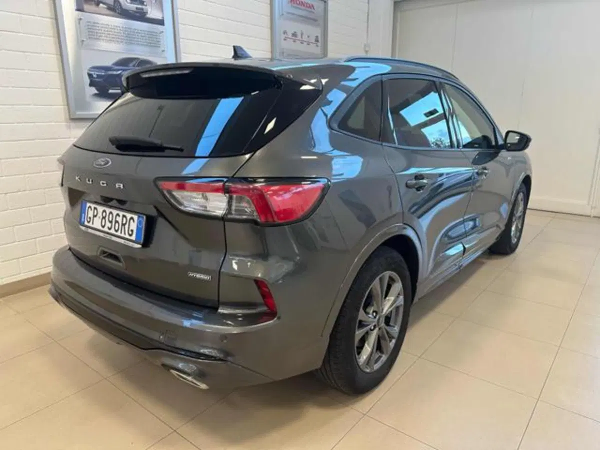 Ford Kuga usata a Lucca (4)