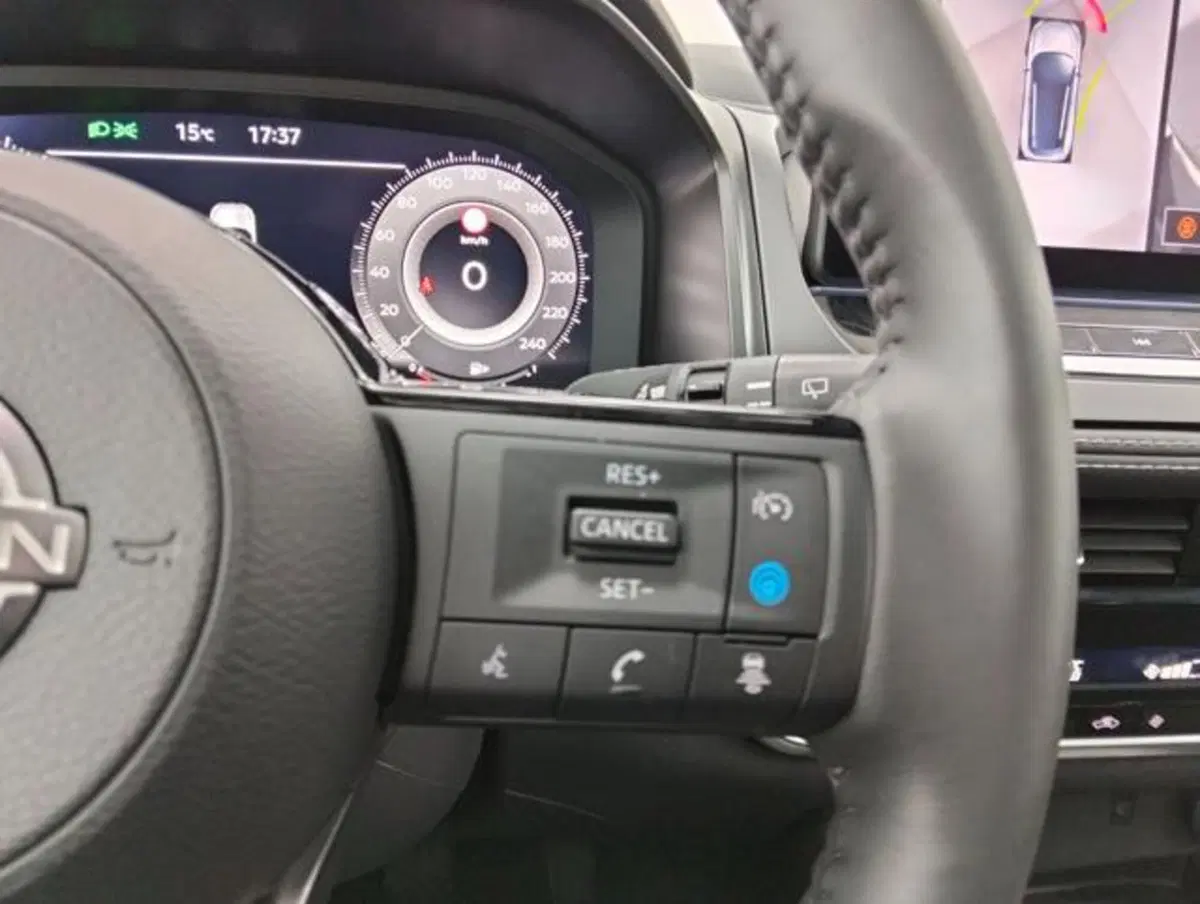 Nissan Qashqai usata a Como (11)