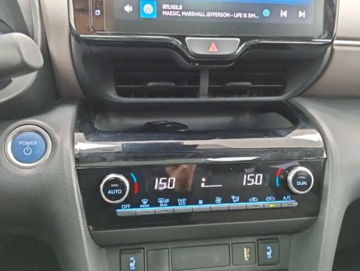 Toyota Yaris Cross usata a Como (15)