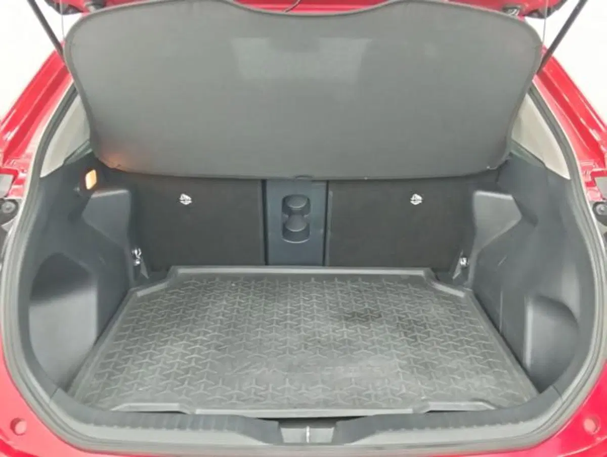 Toyota Yaris Cross usata a Como (17)