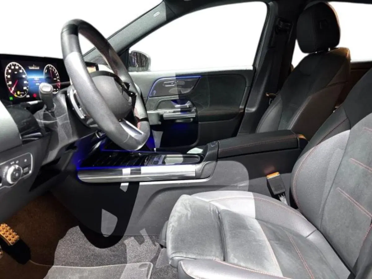 Mercedes-Benz GLA SUV usata a Bologna (10)