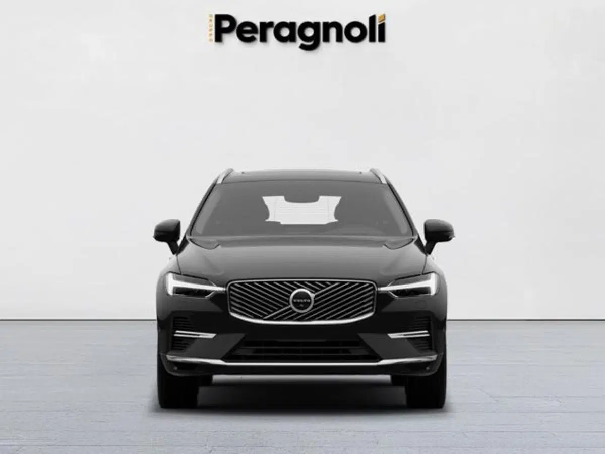 Volvo XC60 nuova a Firenze (2)