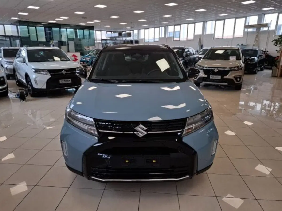 Suzuki Vitara nuova a Reggio Emilia (8)