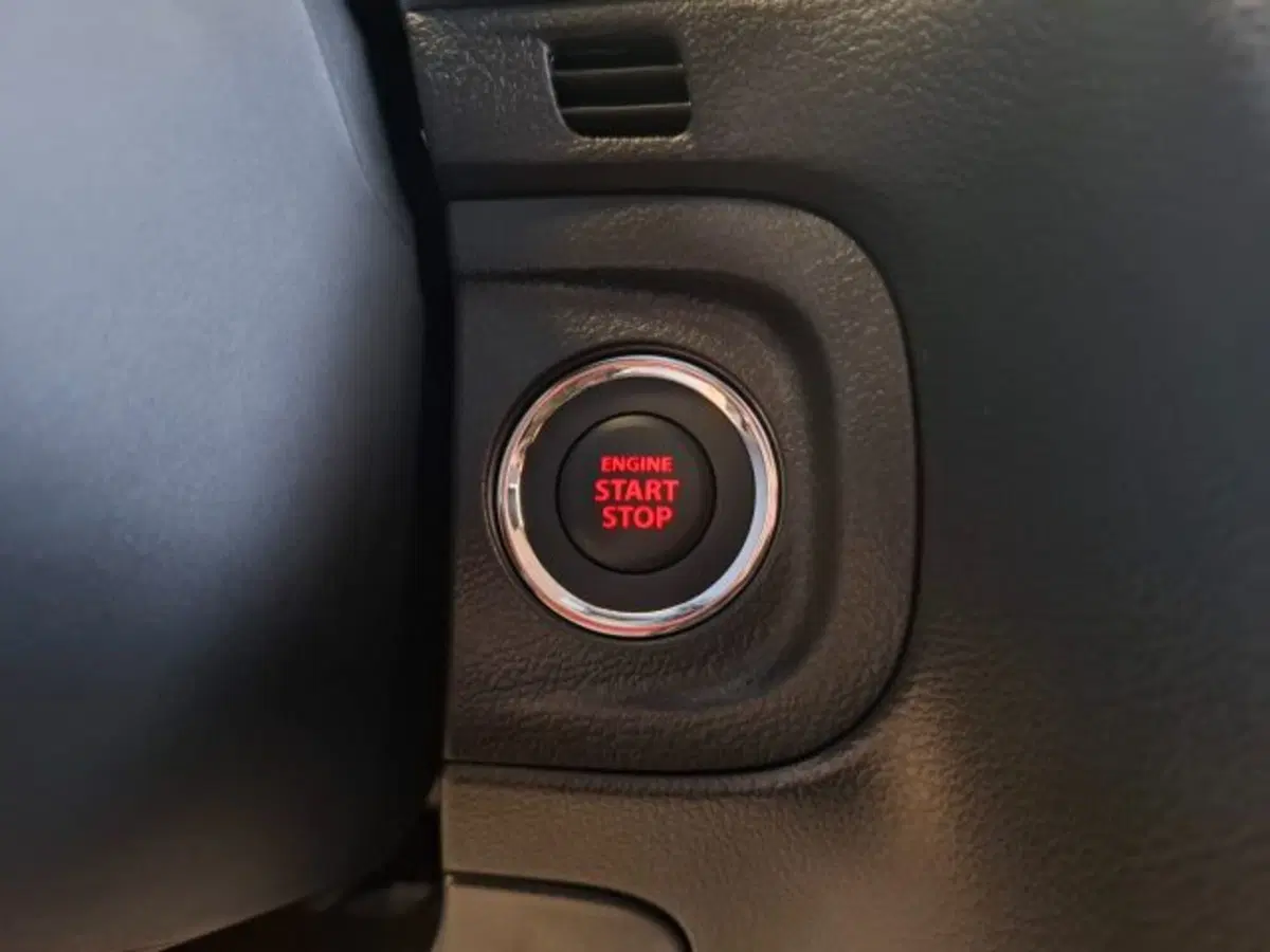 Suzuki Vitara nuova a Reggio Emilia (14)