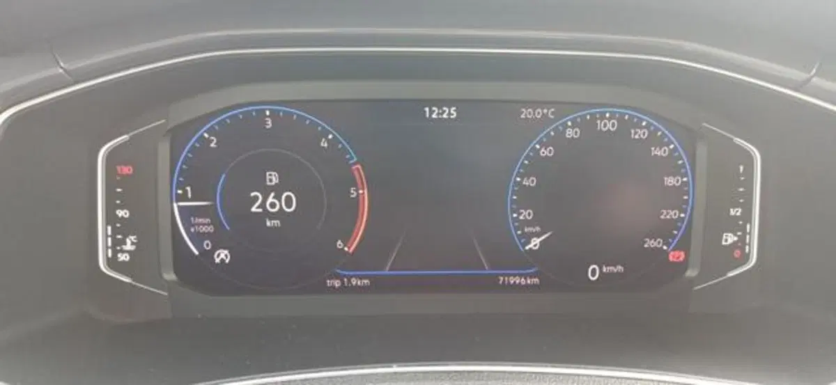 Volkswagen T-Roc usata a Padova (13)