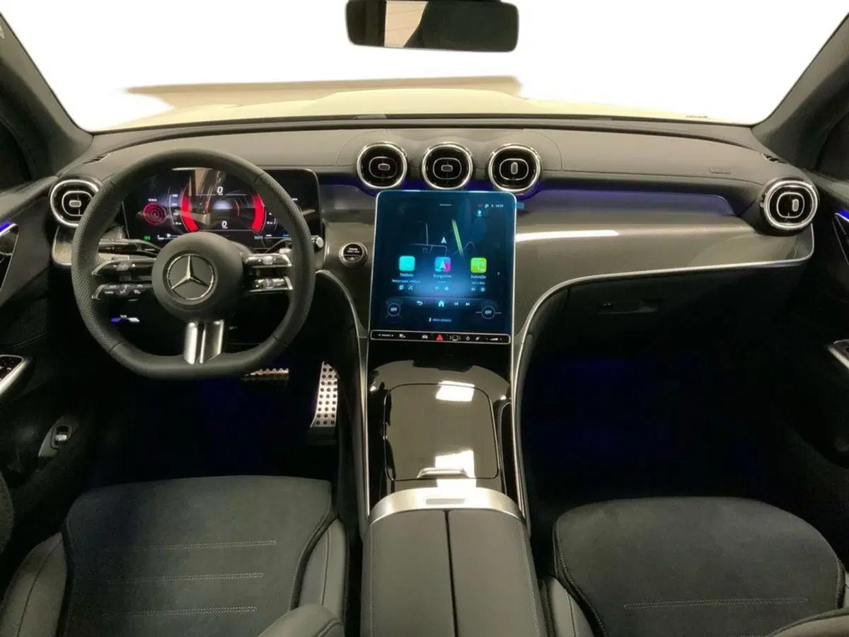 Mercedes-Benz GLC SUV nuova a Bolzano (10)