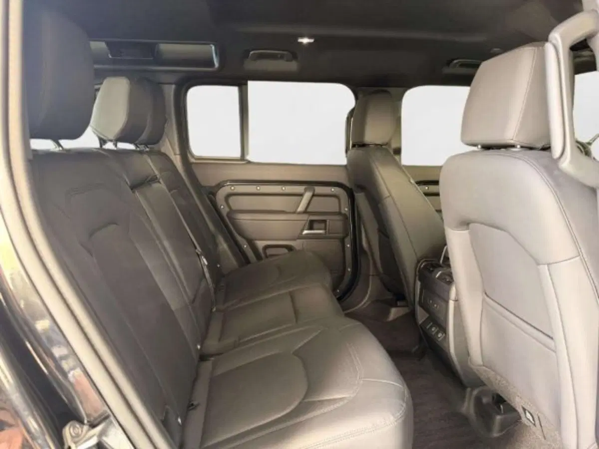 Land Rover Defender usata a Siena (5)