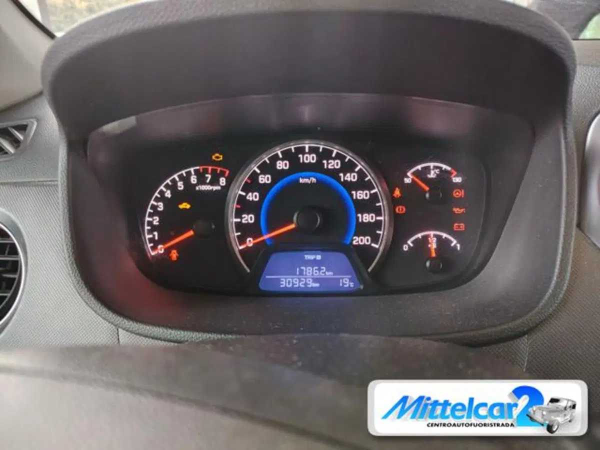 Hyundai i10 usata a Udine (10)