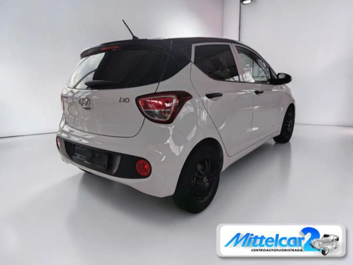 Hyundai i10 usata a Udine (5)