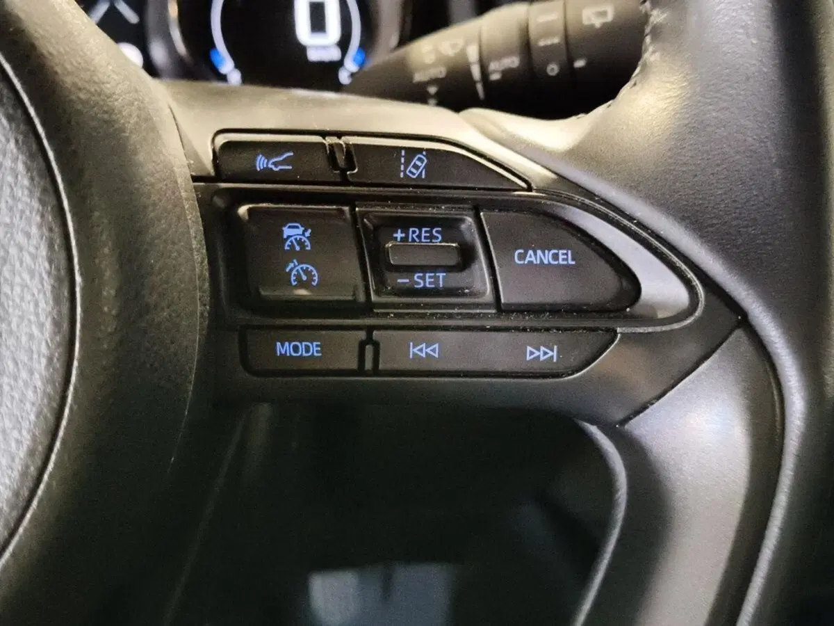 Toyota Yaris usata a Genova (18)