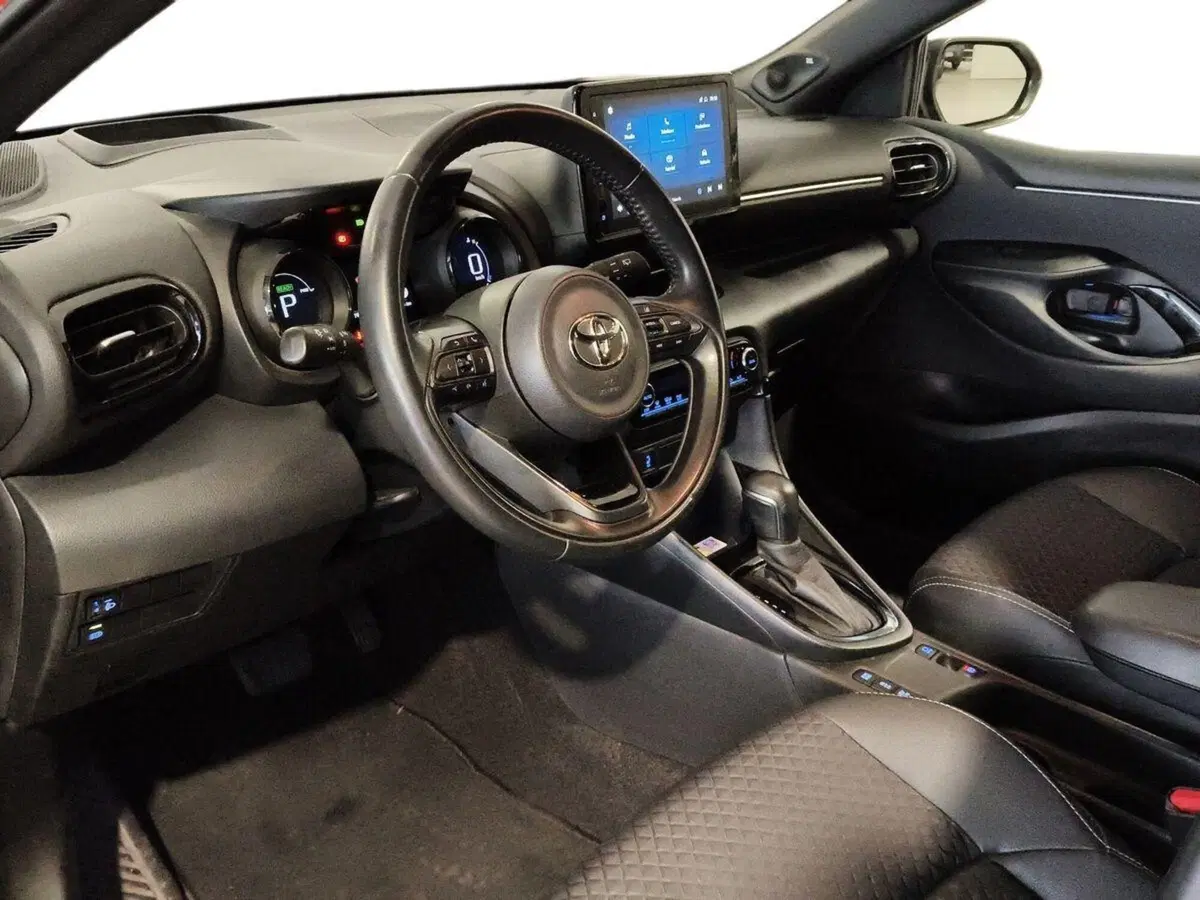 Toyota Yaris usata a Genova (7)