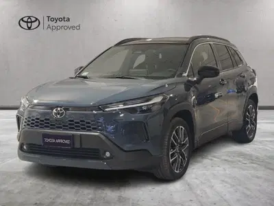 Toyota Corolla Cross Hybrid 2.0 Hybrid 197 CV E-CVT Lounge Light del 2025 usata a Genova