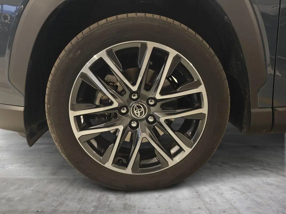 Toyota Corolla Cross Hybrid usata a Genova (15)