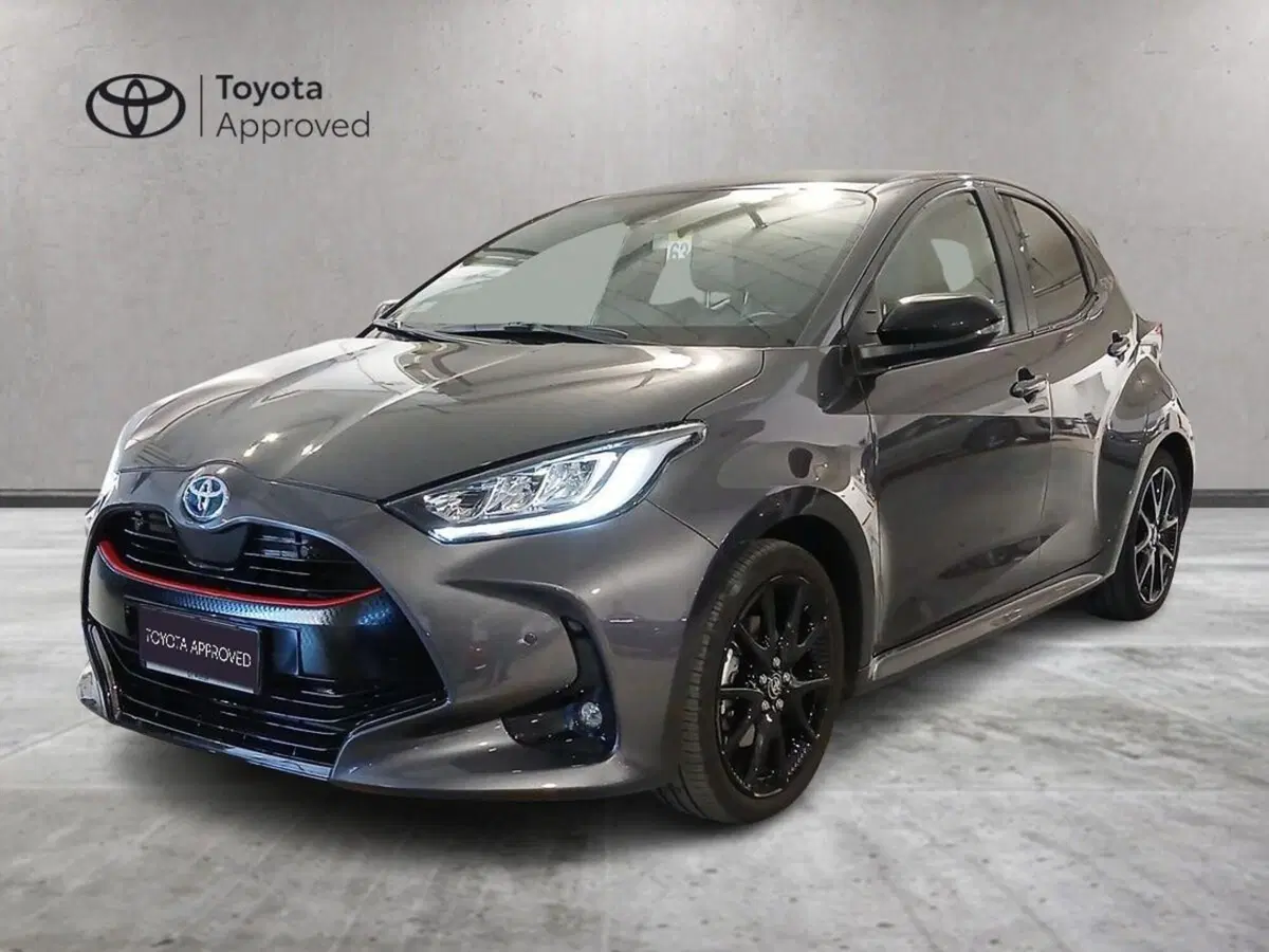 Toyota Yaris usata a Genova
