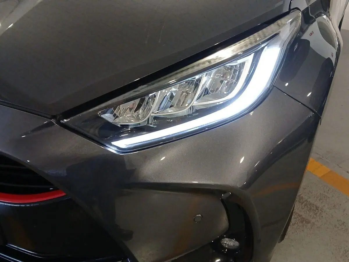 Toyota Yaris usata a Genova (14)